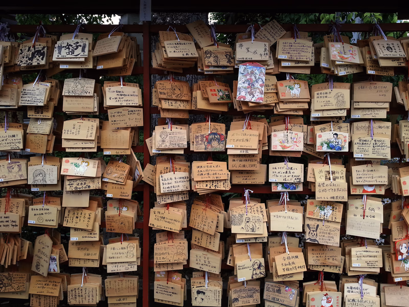 A collection of wooden plaques with handwritten messages