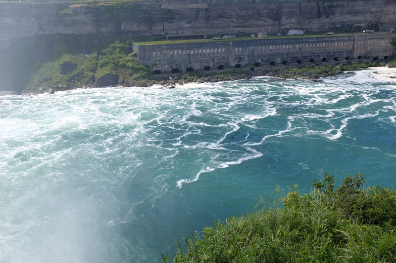 A photo of the water flow in the Niagara Falls